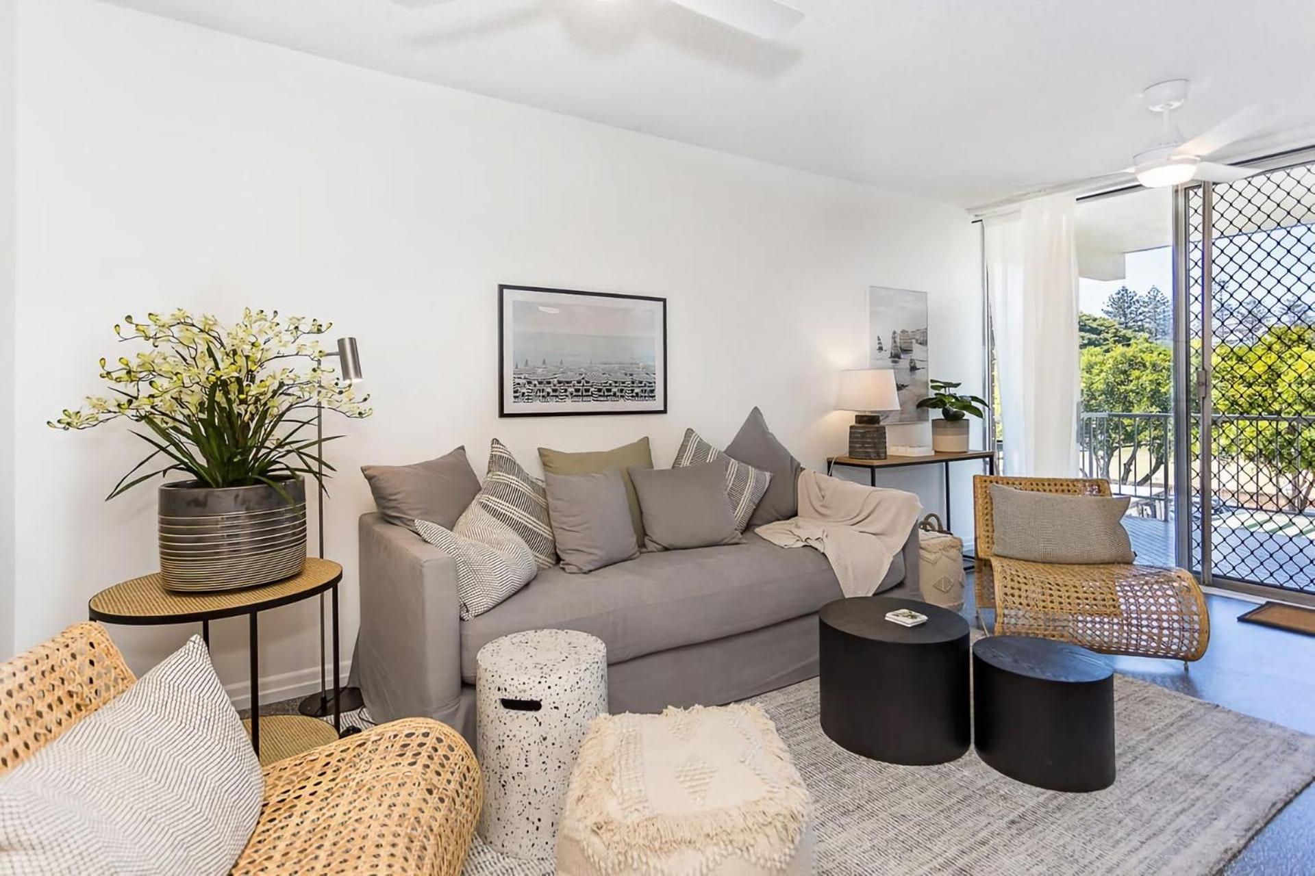 Appartamento Beachside Bliss Your Ideal Coastal Hideaway Gold Coast Esterno foto